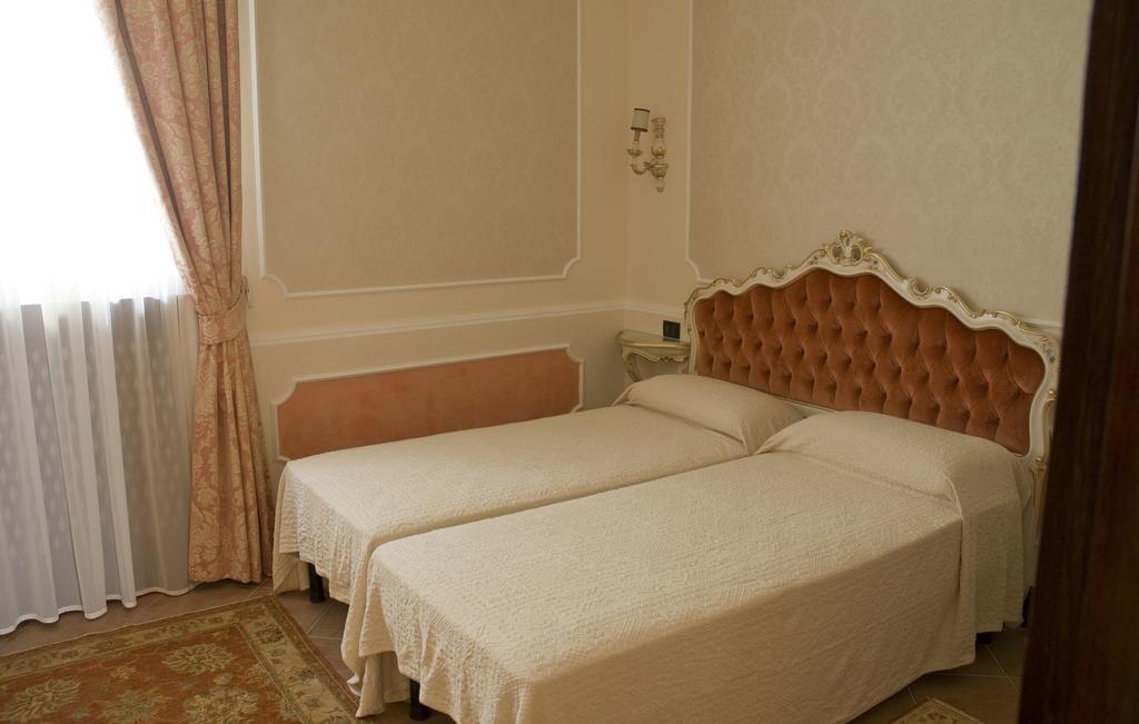 Appartamento Ca' Cavalli Venetië Kamer foto