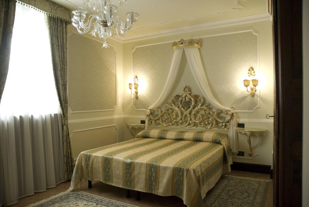 Appartamento Ca' Cavalli Venetië Kamer foto
